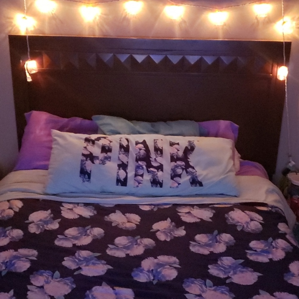 *ISO Anything that goes with this bed set*